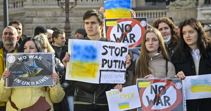 El sistema swift y otras sanciones financieras a Rusia: en qué consisten y cuáles son sus efectos