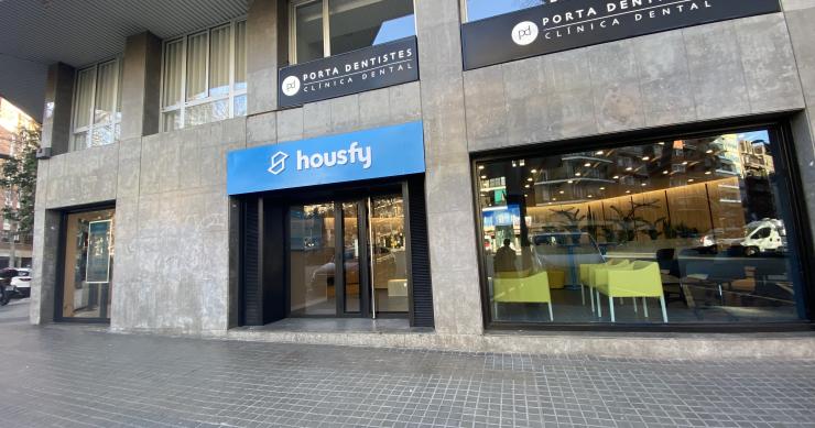 Del ‘click’ al ‘brick’: Housfy invertirá 10 millones en abrir 20 oficinas a pie de calle