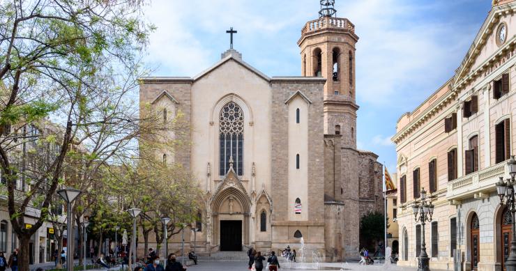 Sabadell, Plaza de Sant Roc e Iglesia de Sant Félix