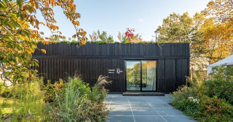 Una original casa prefabricada cuyo interior se puede reconfigurar