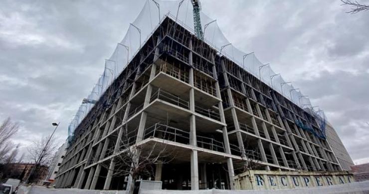 El aumento de los costes de construcción y la energía ya han parado 50 obras 