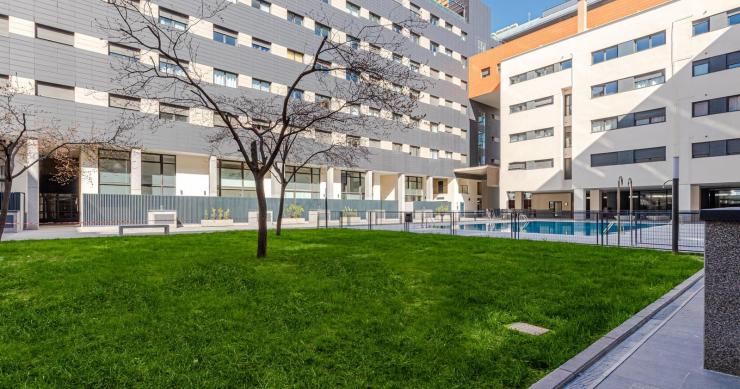 Blackstone vende un edificio de viviendas en Madrid a un fondo de Axa por 119 millones 