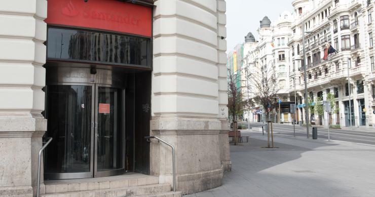 La banca recorta un 5,3% su red de oficinas en España en el primer trimestre