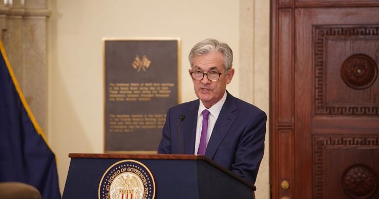 La Fed sube tipos y adelanta más movimientos a corto plazo