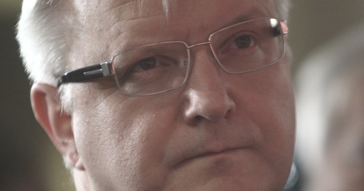 Olli Rehn ve justificado subir en verano los tipos de interés