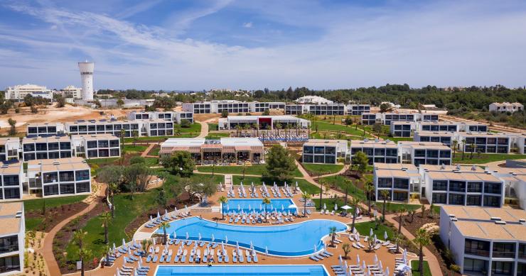 Pestana Blue Alvor, el hotel de lujo que ha comprado Azora