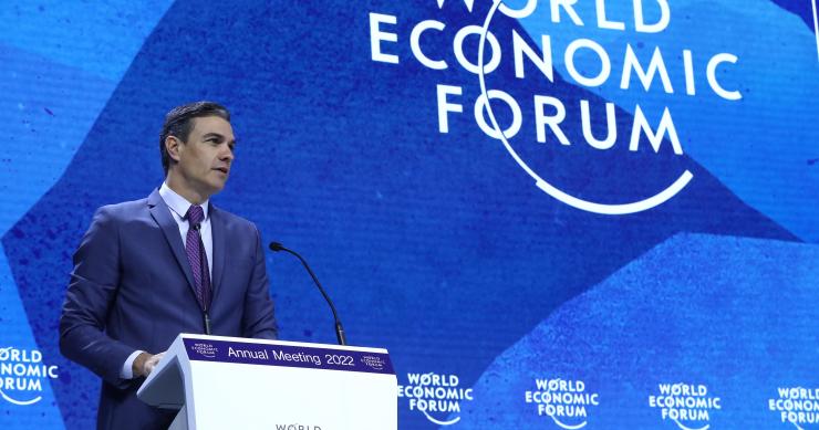 El presidente del Gobierno, Pedro Sánchez, durante su intervención en el Foro Económico Mundial en Davos (Suiza)