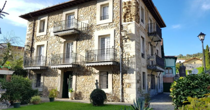 Salen a la venta fincas y casas rústicas con piscina desde 60.000 euros