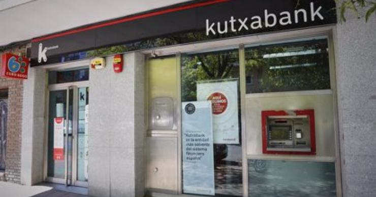 Kutxabank lanza al mercado una cartera de activos tóxicos de 275 millones de euros