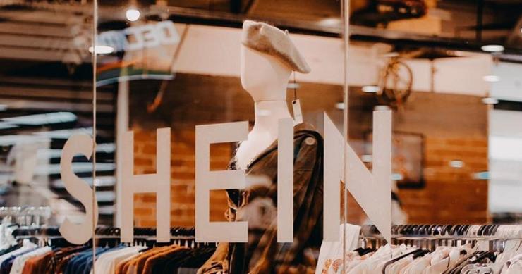 Shein desata la euforia en Madrid: colas kilométricas para entrar en su ‘pop up store’