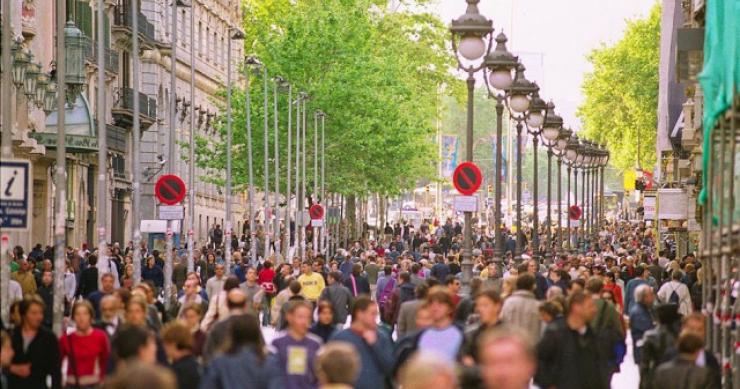 Barcelona cierra un 25% más de operaciones retail hasta junio, según CBRE