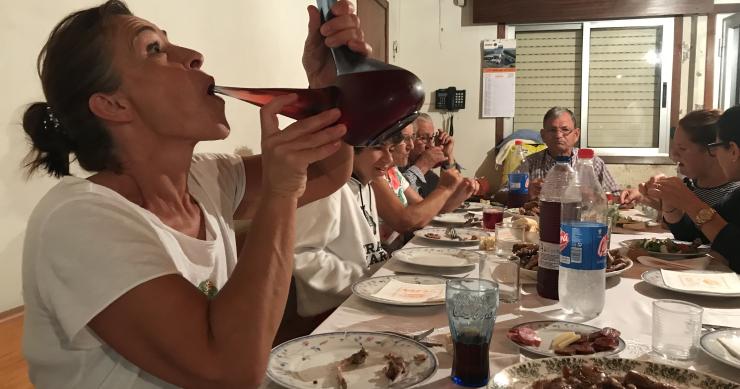 Sabías que... el origen del porrón está en un recipiente con forma de animal