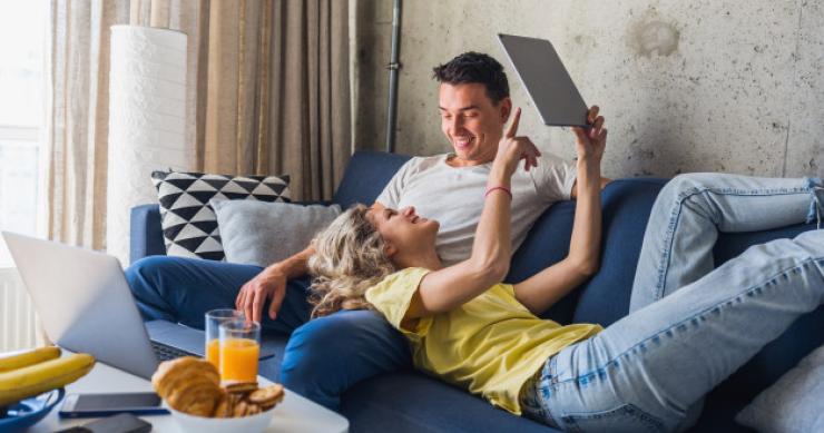 La Emancipación juvenil sube por primera vez tras 15 años consecutivos de caída