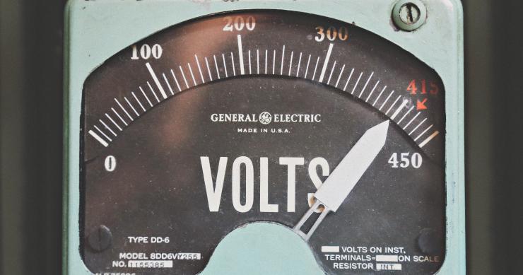 calcular el consumo eléctrico por kWh