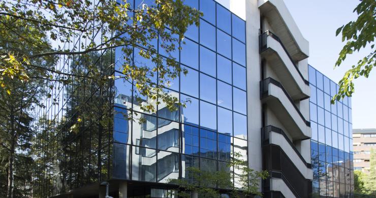 Archivo - Sede de Sareb en la calle Costa Brava (Madrid).