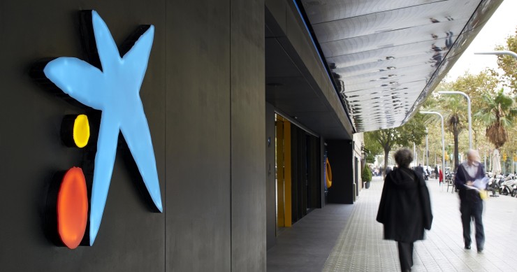 Archivo - Oficinas de CaixaBank