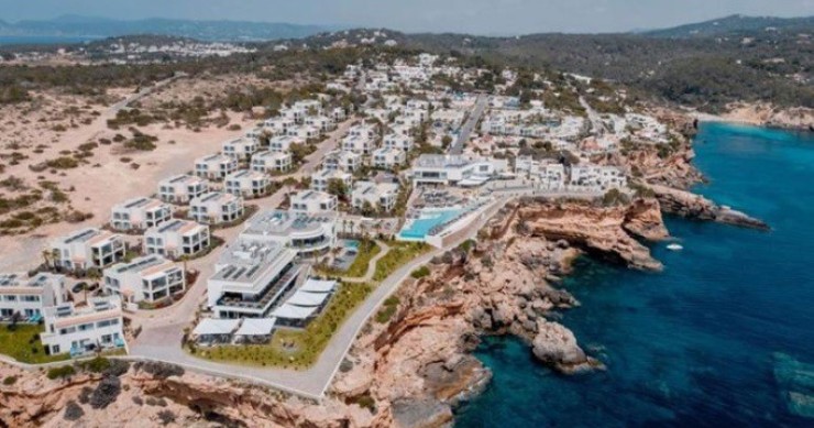 Archivo - Hotel 7Pines Ibiza, adquirido por Engel & Volkers Venture Management.