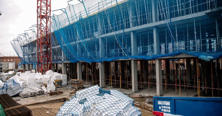 Archivo - Vista de una obra en construcción