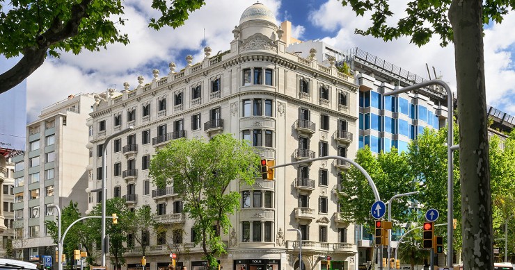 Casagrand Luxury Suites 