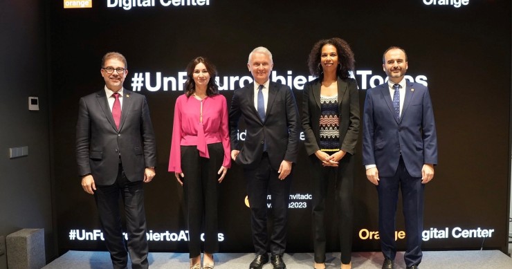Orange inaugura la sede física de su Digital Center