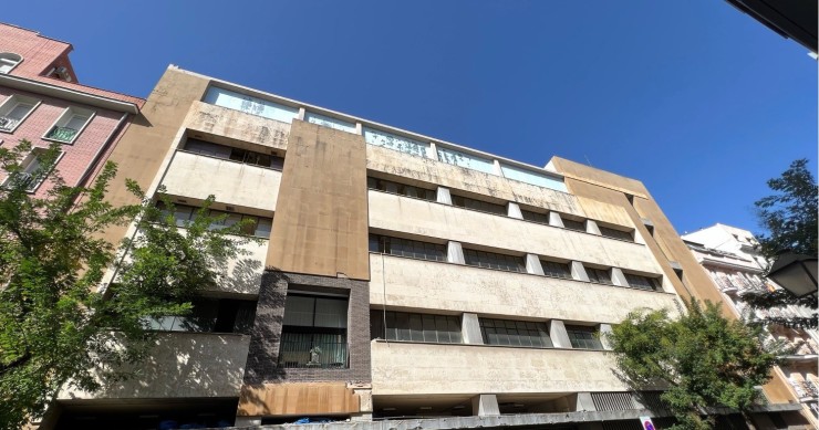 Archivo - Un edificio de All Iron