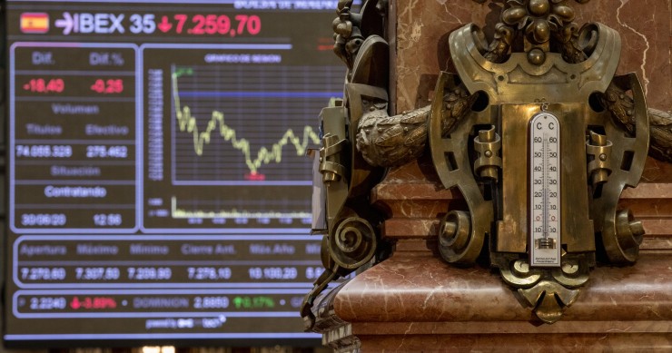 La banca arrastra al Ibex 35