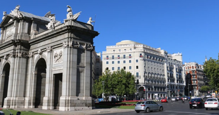 Sede de Abante en la Puerta de Alcalá