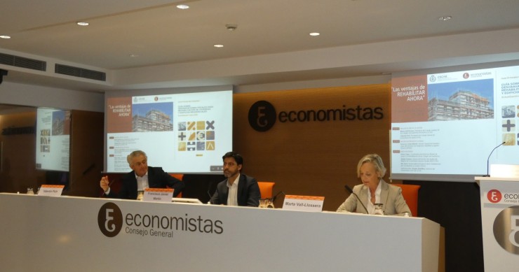 Presentación de Las ventajas de rehabilitar ahora y Guía desgravaciones fiscales rehabilitación viviendas.