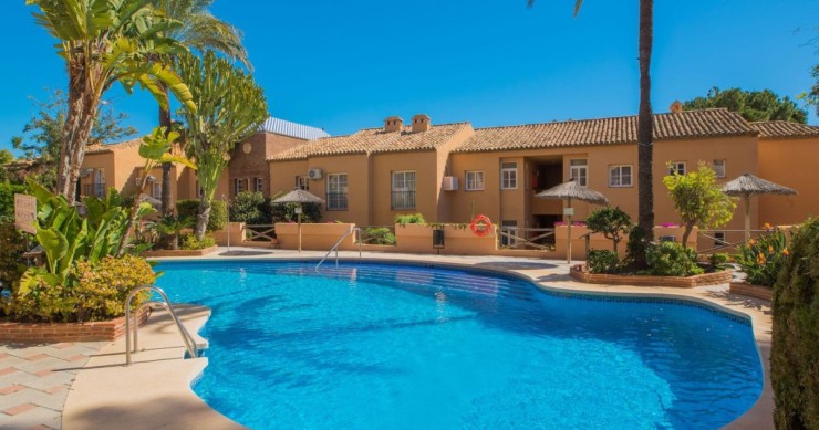 Àtic amb piscina a la venda a Mijas, Màlaga / idealista