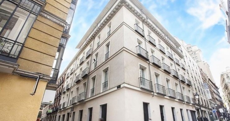 Un family office compra un edificio residencial por 14,45 millones de euros en el centro de Madrid