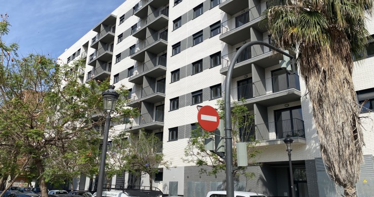 Archivo - Edificio vivienda municipal