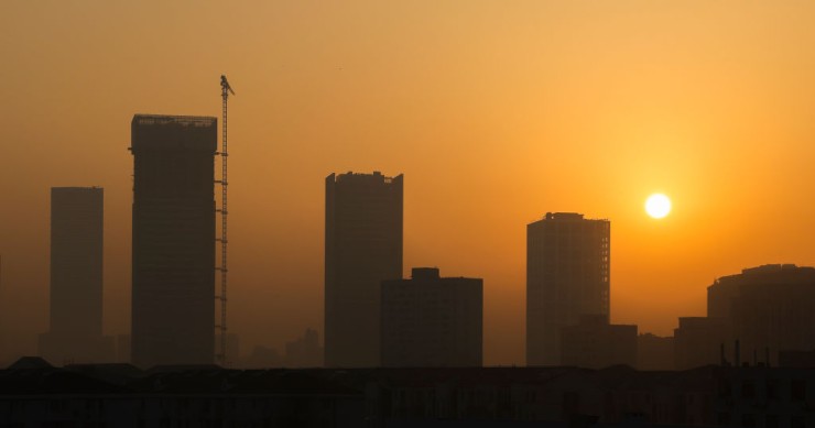 Viviendas en el ocaso en Shanghái