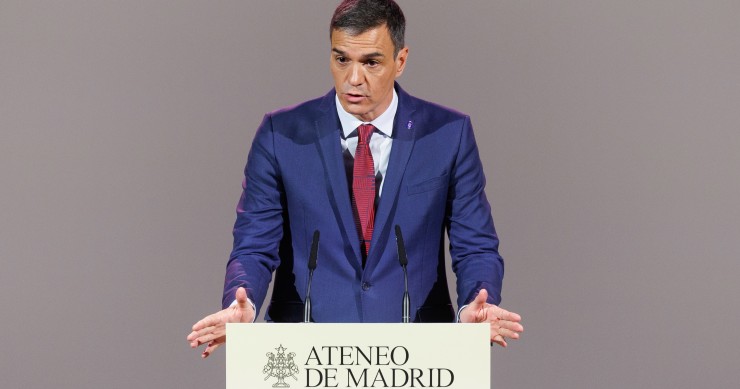 El presidente del Gobierno en funciones y secretario general del PSOE, Pedro Sánchez, interviene en 'Los desayunos del Ateneo'