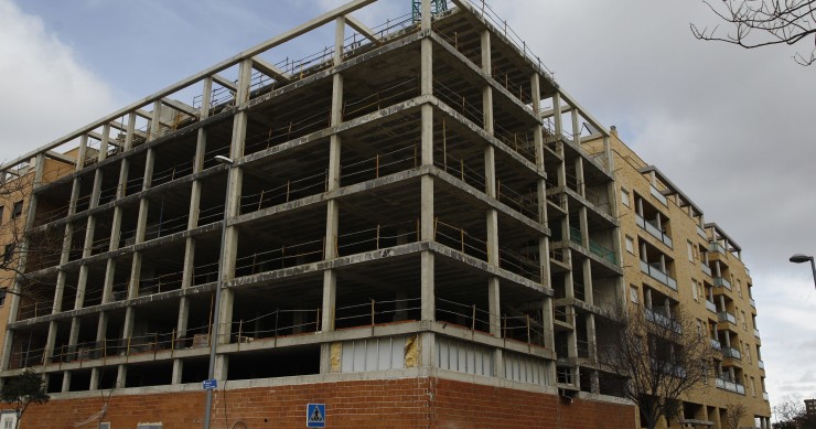Archivo - Piso, pisos, vivienda, viviendas, casa, casas, alquiler, compra, hipoteca, hipotecas, euribor, construcción