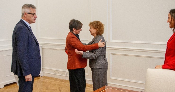 Isabel Rodríguez agradece al Colegio Oficial de Registradores de la Propiedad, Mercantiles y Bienes Muebles de España sus aportaciones en la legislación sobre vivienda.