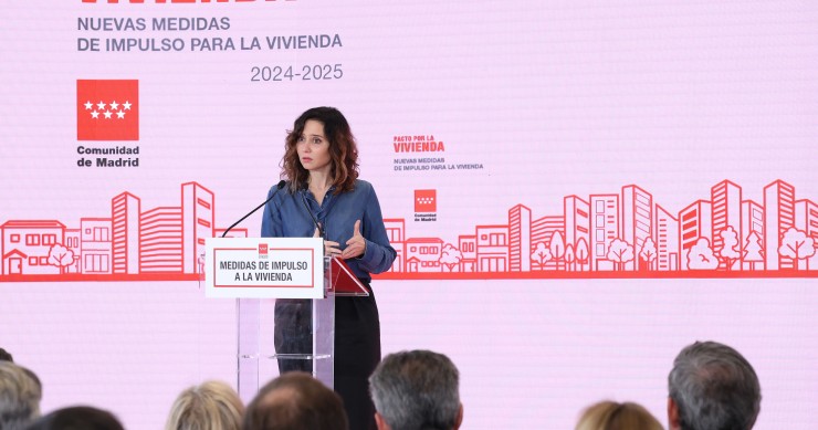 La presidenta de la Comunidad de Madrid, Isabel Díaz Ayuso, presenta las líneas estratégicas del Pacto Regional por la Vivienda este miércoles en Madrid.