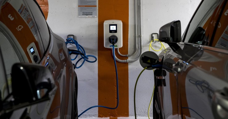 Only 45% of homes for sale allow the installation of electric chargers