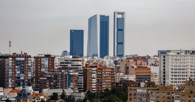 Archivo - Vista de las Cuatro Torres Business Area. 