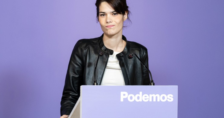 Archivo - La portavoz de Podemos, Isa Serra, durante una rueda de prensa, en la sede del partido, a 12 de febrero de 2024, en Madrid (España).