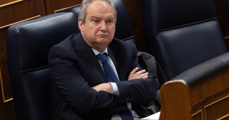 El ministro de Industria, Jordi Hereu, durante una sesión de control en el Congreso de los Diputados, a 12 de junio de 2024, en Madrid (España). 