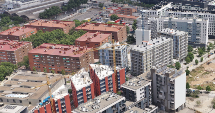 Barcelona engorda su parque público de viviendas con una nueva promoción en Sants-Montjuïc