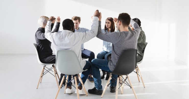 Se pueden pedir que los vecinos paguen la comunidad por adelantado