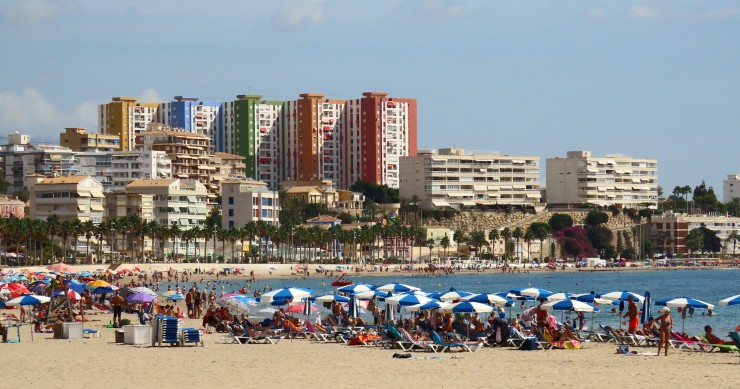La Generalitat Valenciana licita el derecho de superficie para levantar viviendas de alquiler asequible