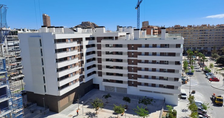 Archivo - Edificio Adamar promovido por Metrovacesa en el barrio Benalúa Sur de Alicante