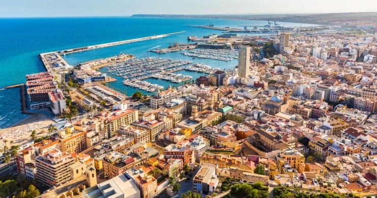 Vivere ad Alicante, Spagna