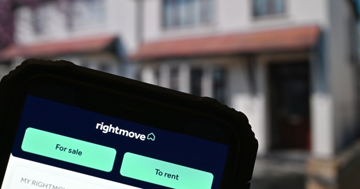 El portal inmobiliario británico Rightmove rechaza una oferta de compra de 5.600 millones de libras