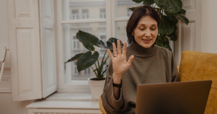 ¿Se puede asistir a una junta de vecinos de forma online?