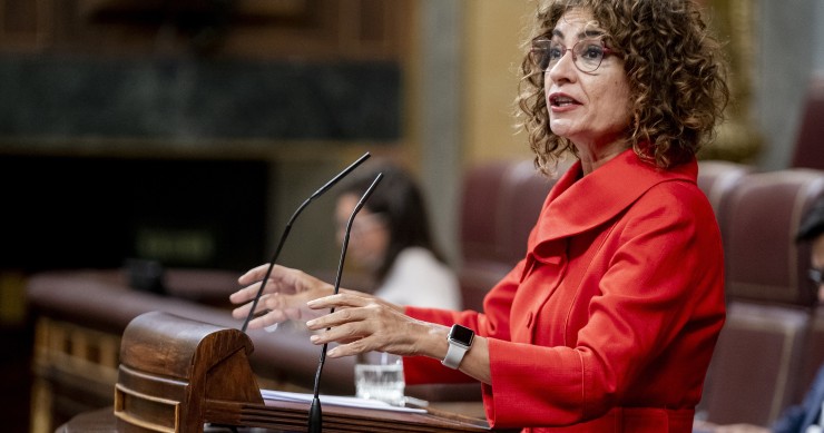 La vicepresidenta primera y ministra de Hacienda, María Jesús Montero. .