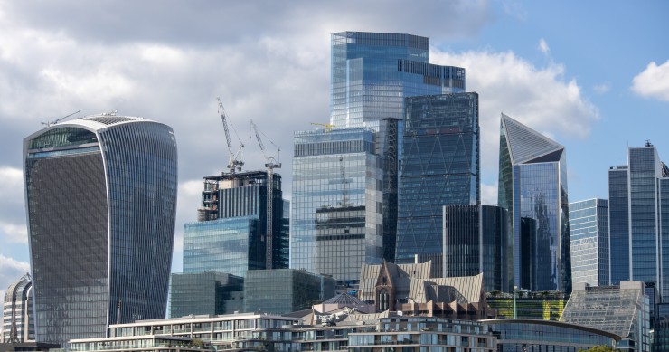 Edificios de oficinas en Canary Wharf, Londres