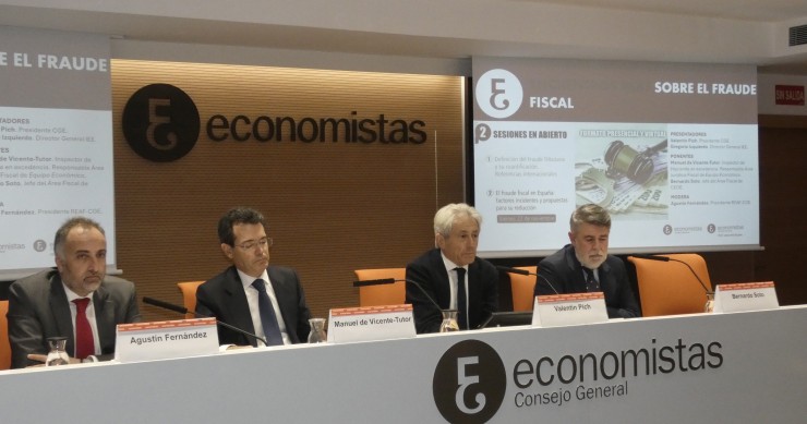 Agustín Fernández, Manuel de Vicente-Tutor, Valentín Pich y Bernardo Soto.